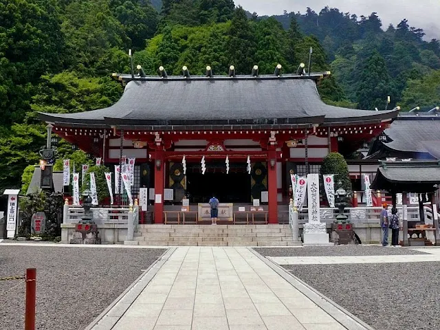 阿夫利神社