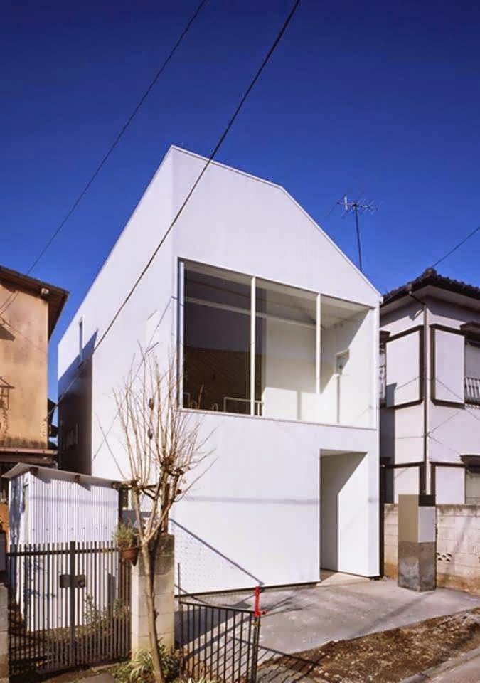 Noa House of White Tiny with Minimalis Design in Sanno Tokyo