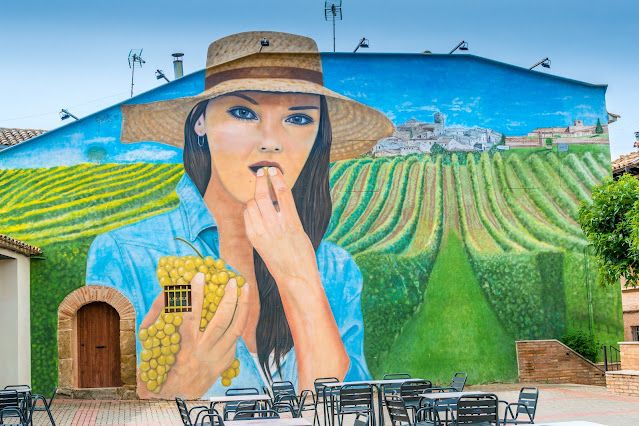 Imagen del Mural "Cata" en Salas Bajas