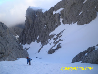 Guiasdelpicu.com Guias de altamontaña, Fernando Calvo Gonzalez. Escaladas al Naranjo de Bulnes, Picu Urriellu