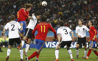 Puyol heading The Ball