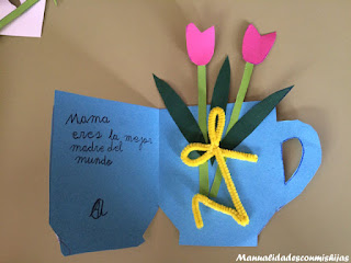 Manualidades-para-niños-dia-de-la-madre-tarjeta-flores