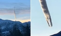 Φωτογραφίες με ένα περίεργο «σύννεφο» πάνω από ένα βουνό στην Αλάσκα (ΗΠΑ) έχουν προκαλέσει πολλές φήμες πανικού: από την πτώση ενός UFO μέχ...