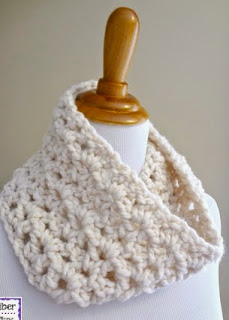 http://translate.googleusercontent.com/translate_c?depth=1&hl=es&rurl=translate.google.es&sl=en&tl=es&u=http://www.fiberfluxblog.com/2013/01/free-crochet-pattern-meringue-cowl.html&usg=ALkJrhjcuFC1ag0G87C_4ETe7RTmeW2T0w