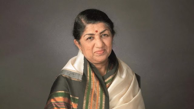  भारत की सबसे लोकप्रिय और आदरणीय  गायिका लता मंगेशकर