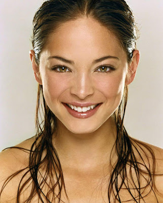 Kristin Kreuk The Canadian actress Kristin Kreuk in black outfits attends 