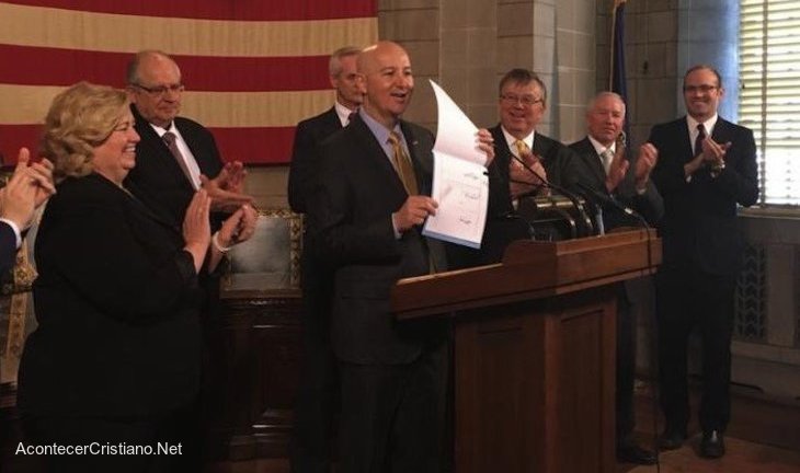 Gobernador Nebraska de Pete Ricketts