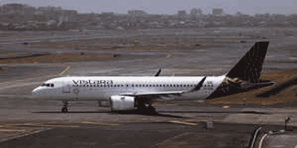 Vistara | ദുബൈയില്‍ നിന്ന് മുംബൈയിലേക്കുള്ള യാത്രികരെ അന്താരാഷ്ട്ര ടെര്‍മിനലില്‍ എത്തിക്കേണ്ടതിന് പകരം ആഭ്യന്തര ടെര്‍മിനലില്‍ എത്തിച്ചു; സമൂഹ മാധ്യമങ്ങളില്‍ വാര്‍ത്ത വന്നതോടെ ഖേദപ്രകടം നടത്തി വിസ്താര; മനഃപൂര്‍വമല്ലാത്ത അശ്രദ്ധയാണെന്നും ഇനി ആവര്‍ത്തിക്കില്ലെന്നും വിശദീകരണം