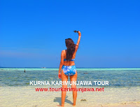 wisatawan seksi dan cantik di karimunjawa