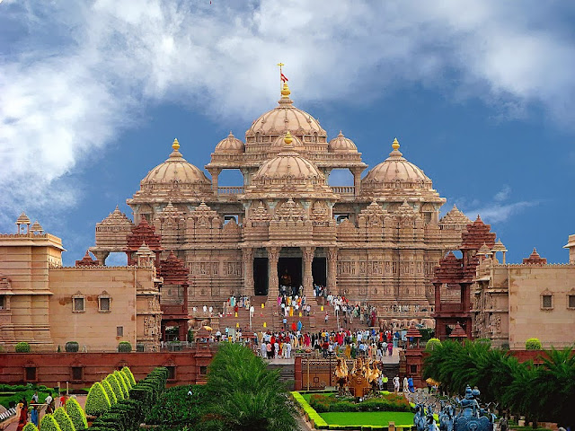 Akshardham Temple, Noida More