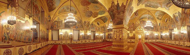 Экскурсия в  Московский Кремль
