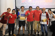 Kapolda Sulsel Bersama Masyarakat Kota Palopo Nonton Bareng Timnas U23
