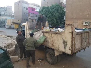 حملة نظافة مكبرة لرفع القمامة والمخلفات بشوارع حي وسط مدينة الأقصر