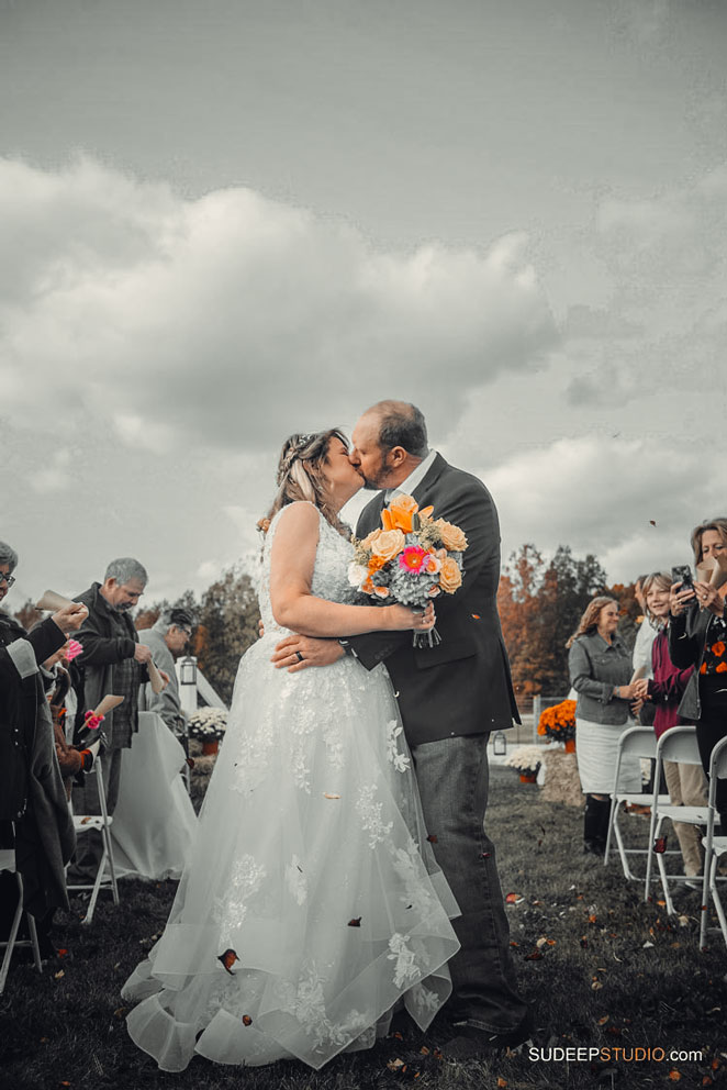 Vintage Barn Wedding Photography in Farm with horses by SudeepStudio.com Dexter Ann Arbor Wedding Photographer