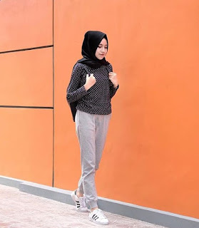 fashion berhijab untuk kuliah