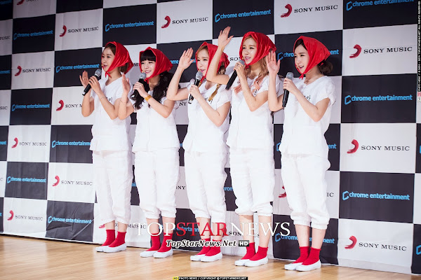 Crayon Pop Uh Ee Showcase