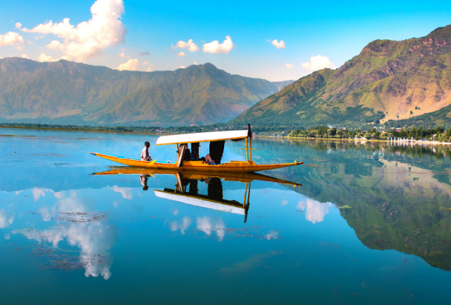 Houseboat in Dal Lake - Srinagar