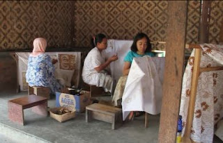 Batik Artisans Yogyakarta, Image