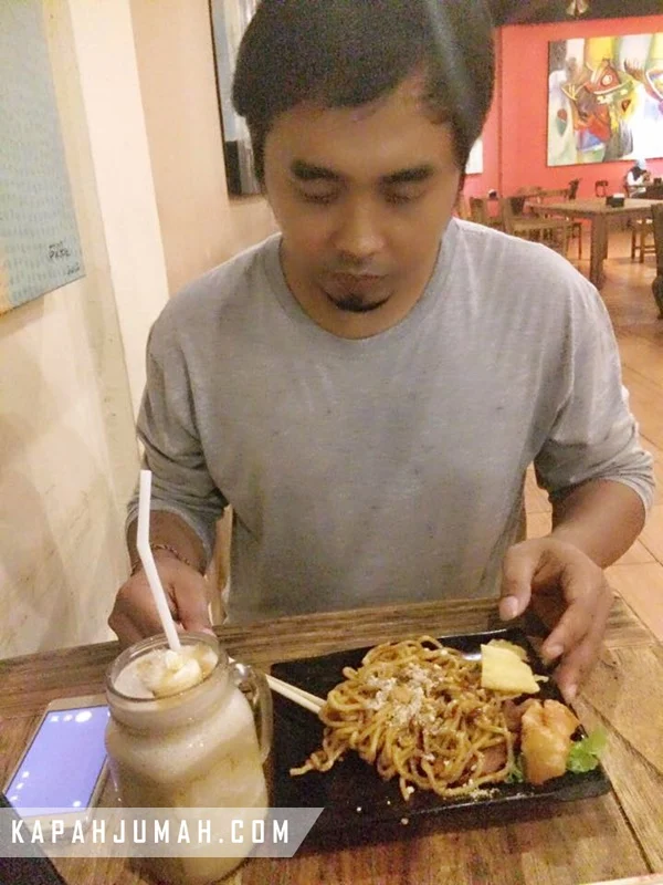 Kober Mie Setan Bali