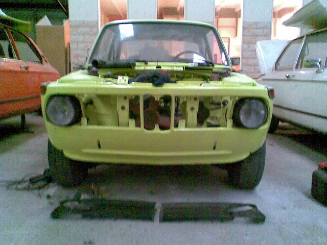 BMW 2002 voor