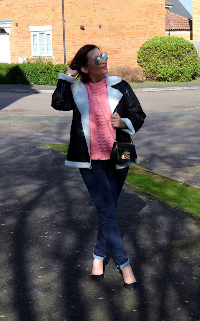 Adriana Style Blog, Blogerka modowa Puławy, Zaful Aviator Jacket, Zaful Pink Sweater, Topshop heels, Heidi Klum Jeans, Fashion blogger, Spring Look