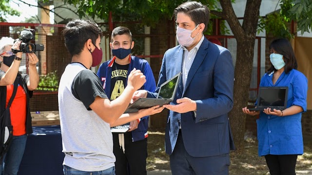 Trotta negó que se vayan a suspender las pruebas Aprender