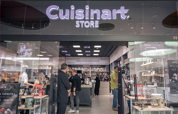 CON UNA INVERSIÓN DE $600 MILLONES DE PESOS, CONAIR LLC Y CONTINENTE S.A.S ELIGEN MEDELLÍN PARA ABRIR LA SEGUNDA TIENDA CUISINART(R) FÍSICA DEL MUNDO