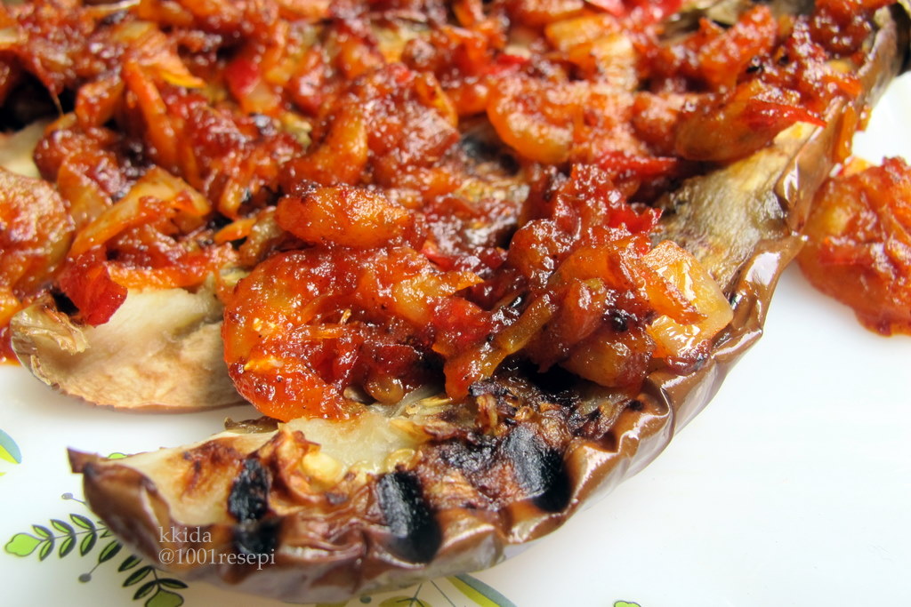 Koleksi 1001 Resepi: sambal udang kering dan lemak nanas udang