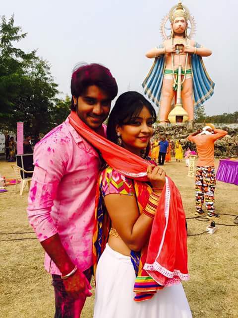 Subhi Sharma, Pradeep Pandey Dulhan Chahi Pakistan Se Bhojpuri Movie Shooting stills