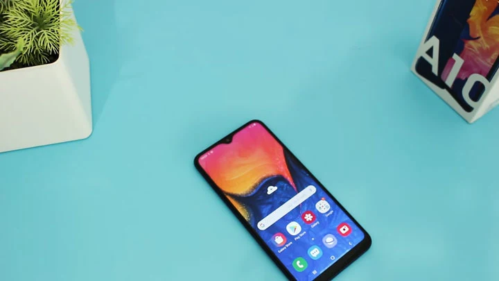 سعر و مواصفات Samsung Galaxy A10 - مميزات و عيوب