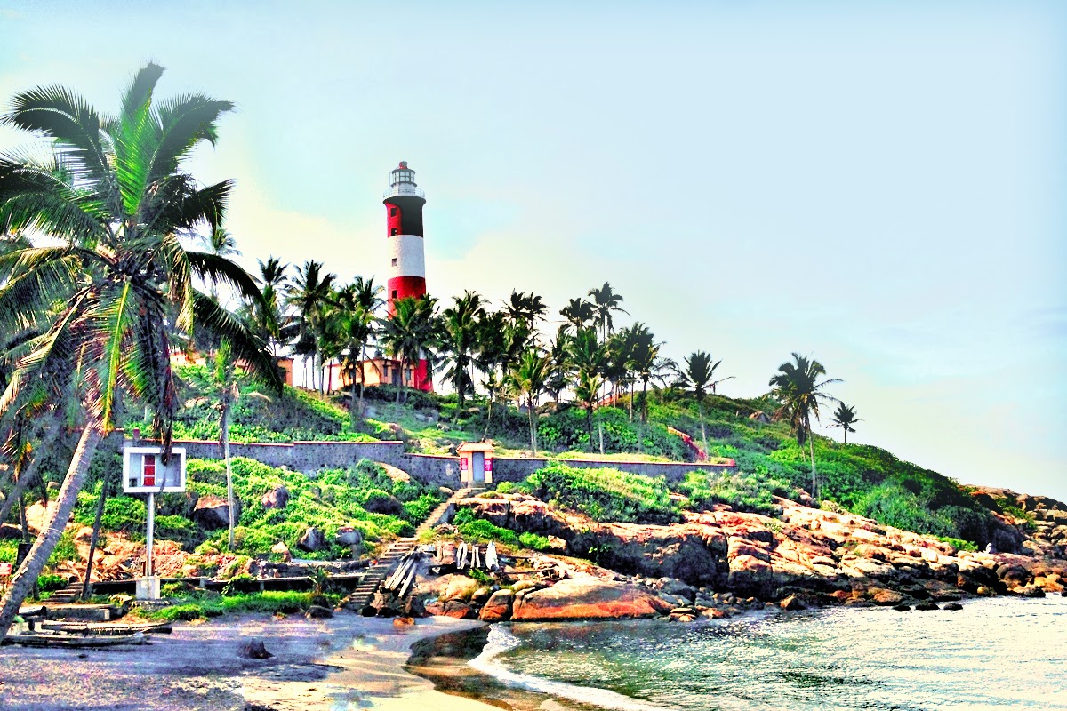 http://photogallaxy.blogspot.in/2014/03/kovalam-most-popular-tourist-pales-in.html