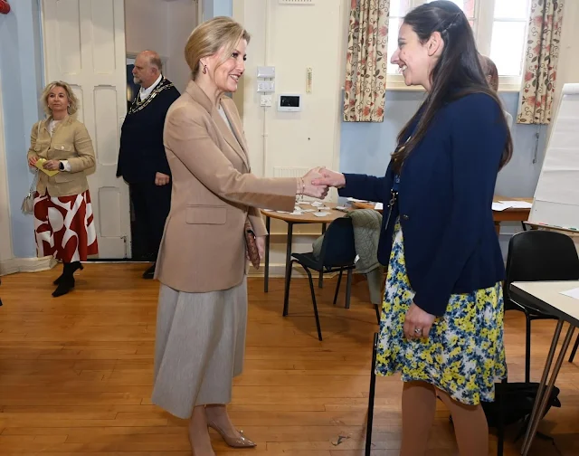 Duchess of Edinburgh wore a Seymore flared-hem wool cashmere and silk blend midi dress by Gabriela Hearst. Max Mara