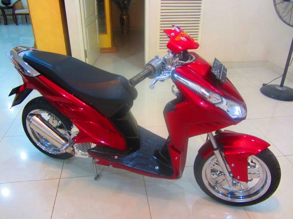 Modifikasi Honda Vario Tahun 2009 Lampak Modifikasi