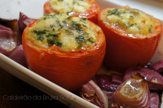 Tomates recheados gratinados