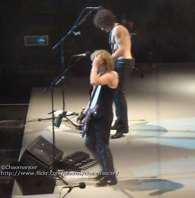 Rick Savage and Vivian Campbell - Def Leppard - 2008