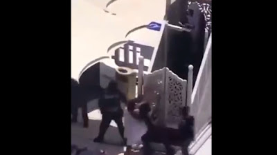 Viral Video Pria Bawa Tongkat Serang Khatib Jumat di Masjidil Haram 