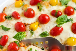 ITALIAN BAKED QUINOA WITH FRESH TOMATO TOPPING