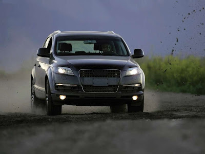 Audi Q7 Off Road Normal Resolution HD Wallpaper 4