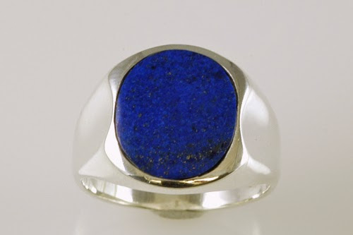 Seri Batu Mulia: "Lapis" Batuan Metamorf Berwarna Biru Seri Batu Mulia: "Lapis" Batuan Metamorf Berwarna Biru