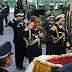 Defence Minister Manohar Parrikar Pays Homage To Martyrs On Vijay Diwas