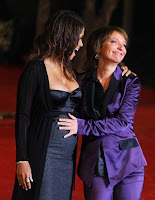 Halle berry at movie premier