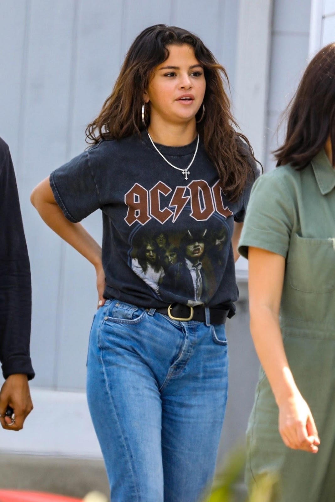 Selena Gomez high street fashion photo