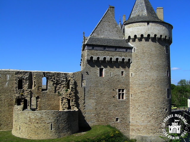 SARZEAU (56) - Château de  Suscinio (Extérieur)