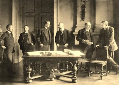 The Treaty of Versailles Trust Past