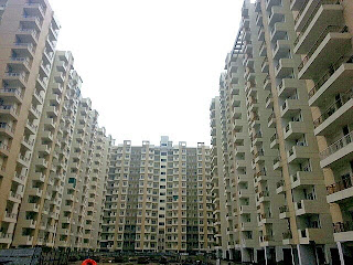 http://www.resaleflatsinnoida.co.in