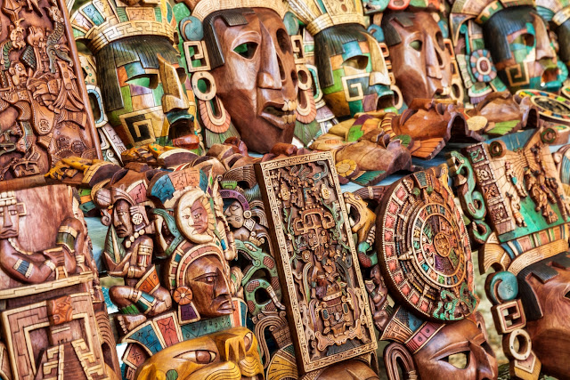 Деревянные маски майя ручной работы