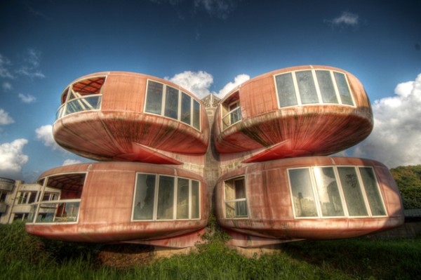 Strange weird, crazy and creative houses ever