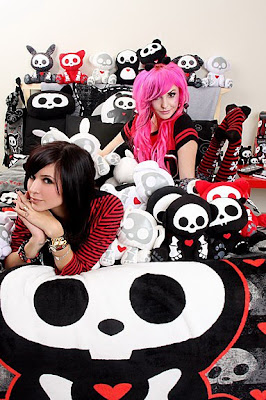 Cute EMO Girls