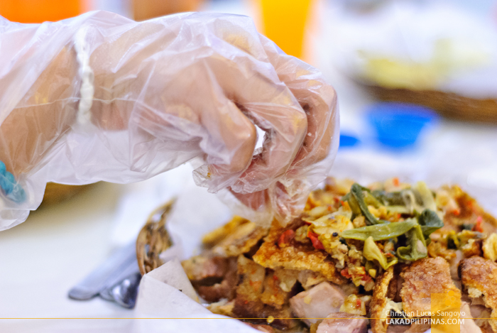 Eating with Bare Hands at Cebu's Original Lechon Belly