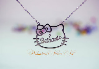 kalung nama hello kitty